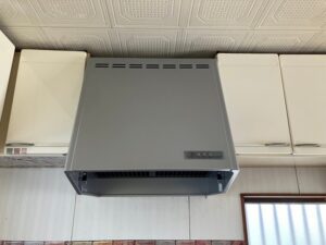 愛知キッチン取付け隊　プロペラファンフード取替　施工後